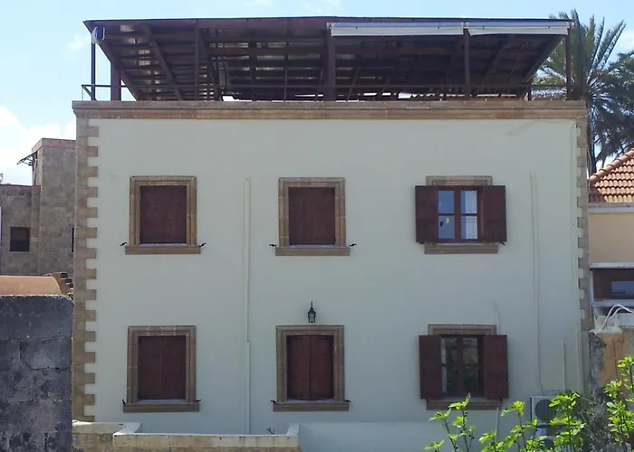 Minos Pension